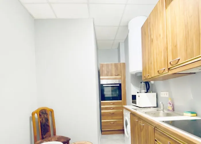 Apartment Quiet Neighborhood - Comfortable 3-bedroom